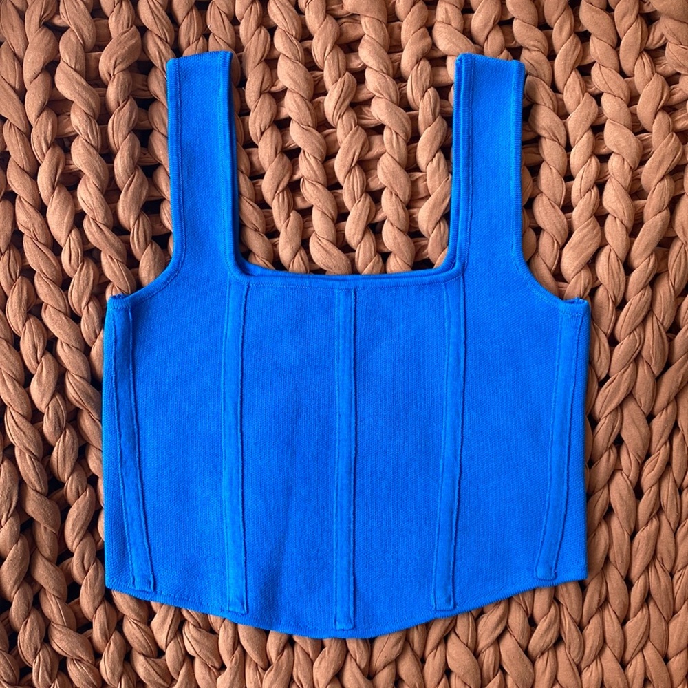 ZARA BLUE CROP TOP
